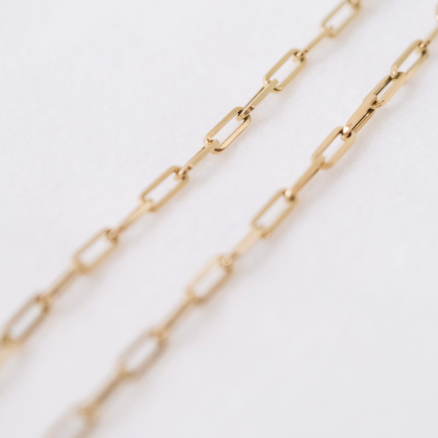 Bold Paperclip Necklace - Modern & Minimalist Gold Chain