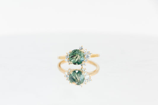 Vintage Mosslight Everglow Ring | Elegant Antique-Inspired Design